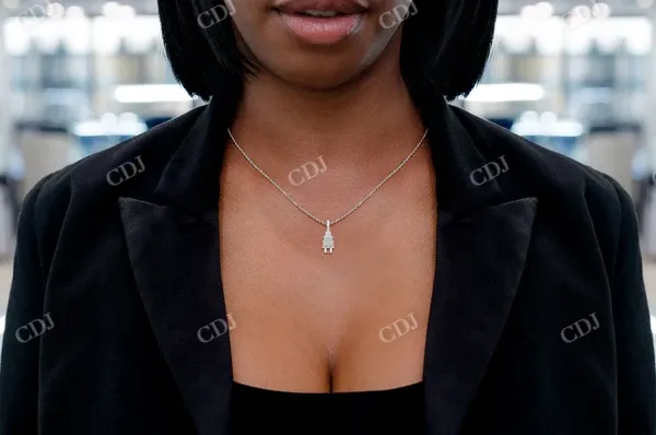 0.10CTW Plug Round Diamond Pendant