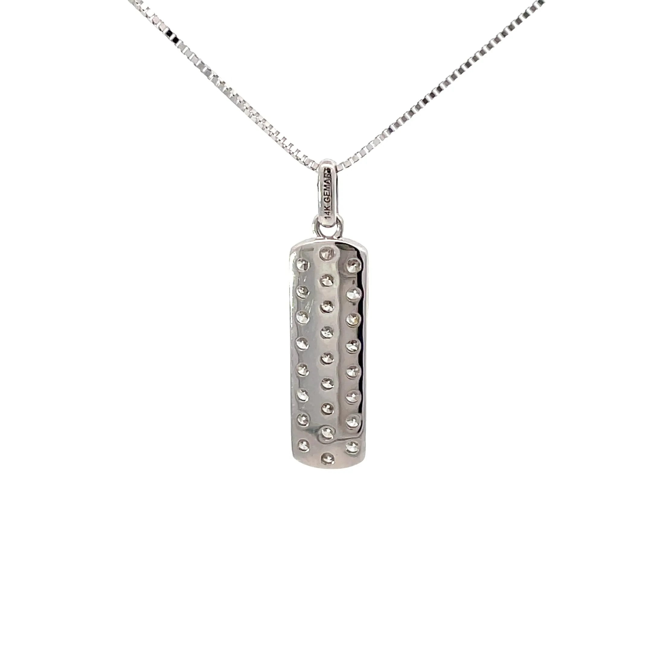 18 Karat White Gold Diamond Pendant Necklace