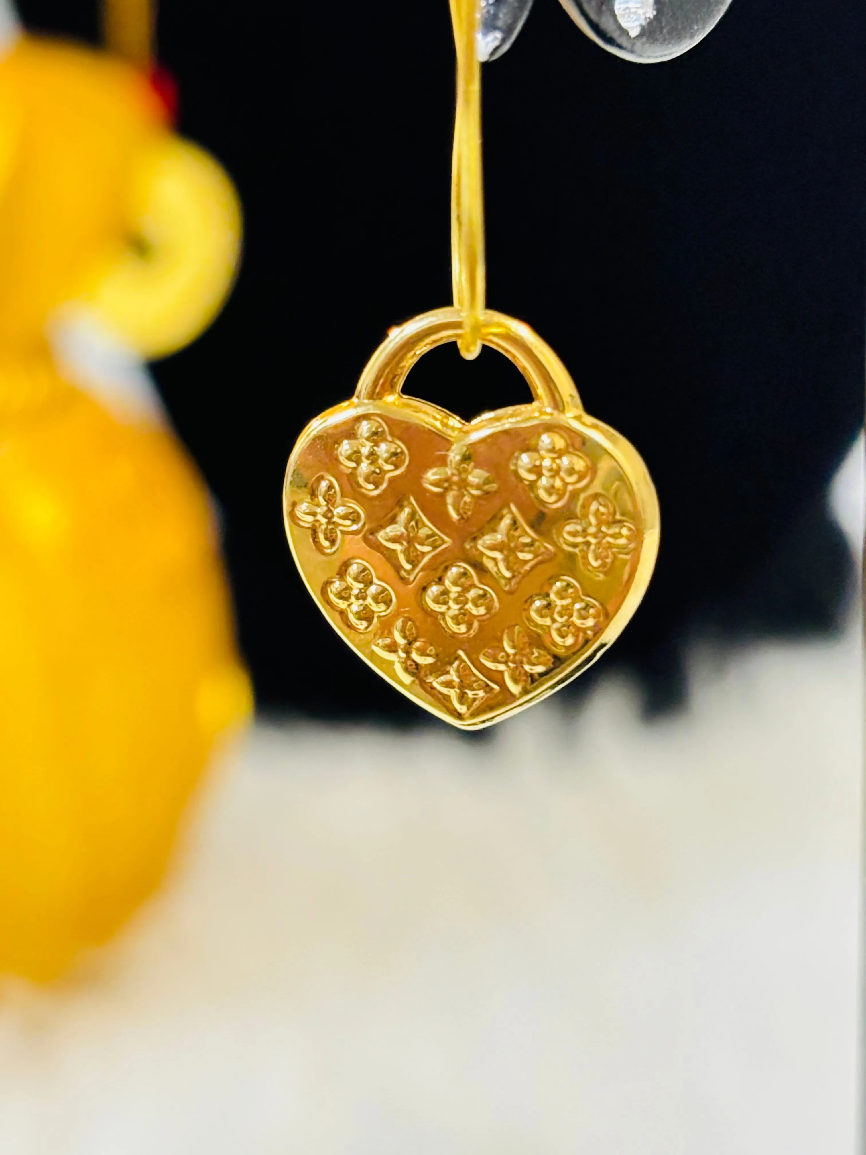 18K Gold Heart Pendant