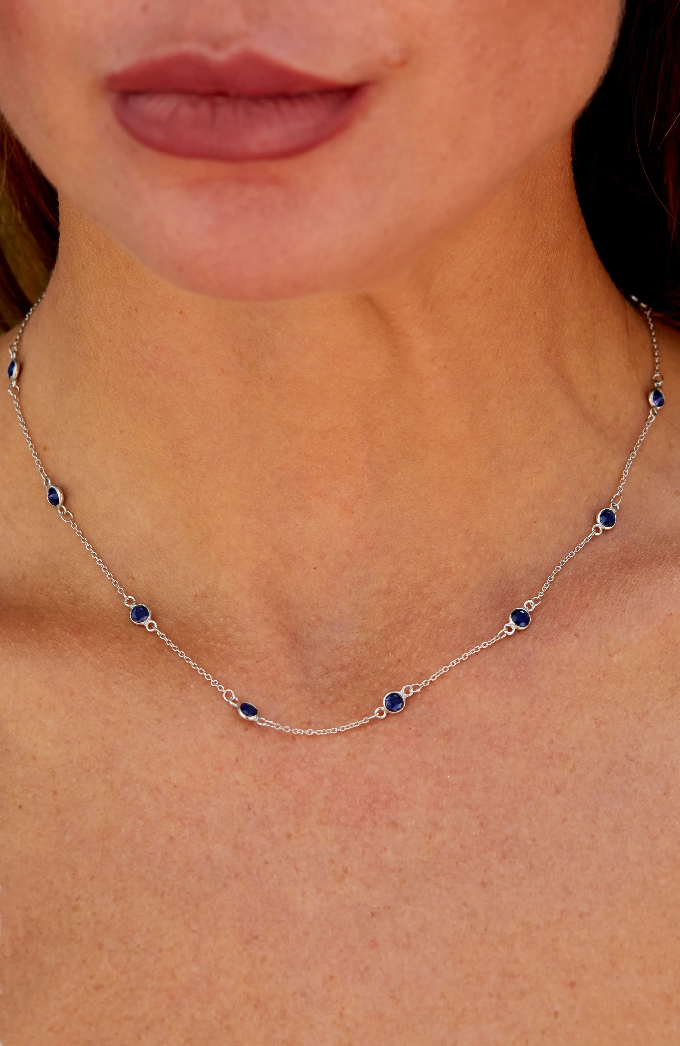 .925 STERLING SILVER RHODIUM PLATE BLUE SAPPHIRE NECKLACE