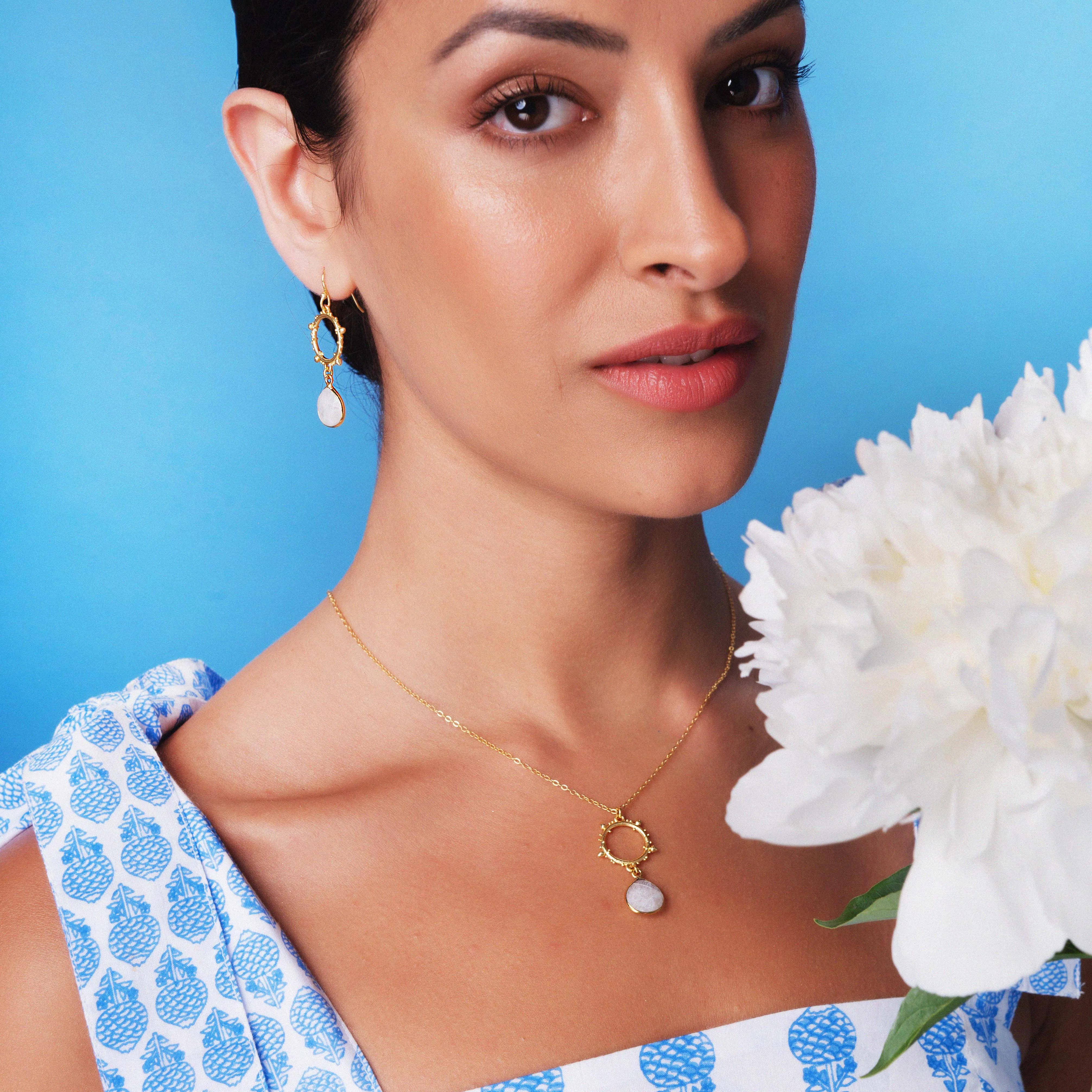 Allegra Necklace White Moonstone
