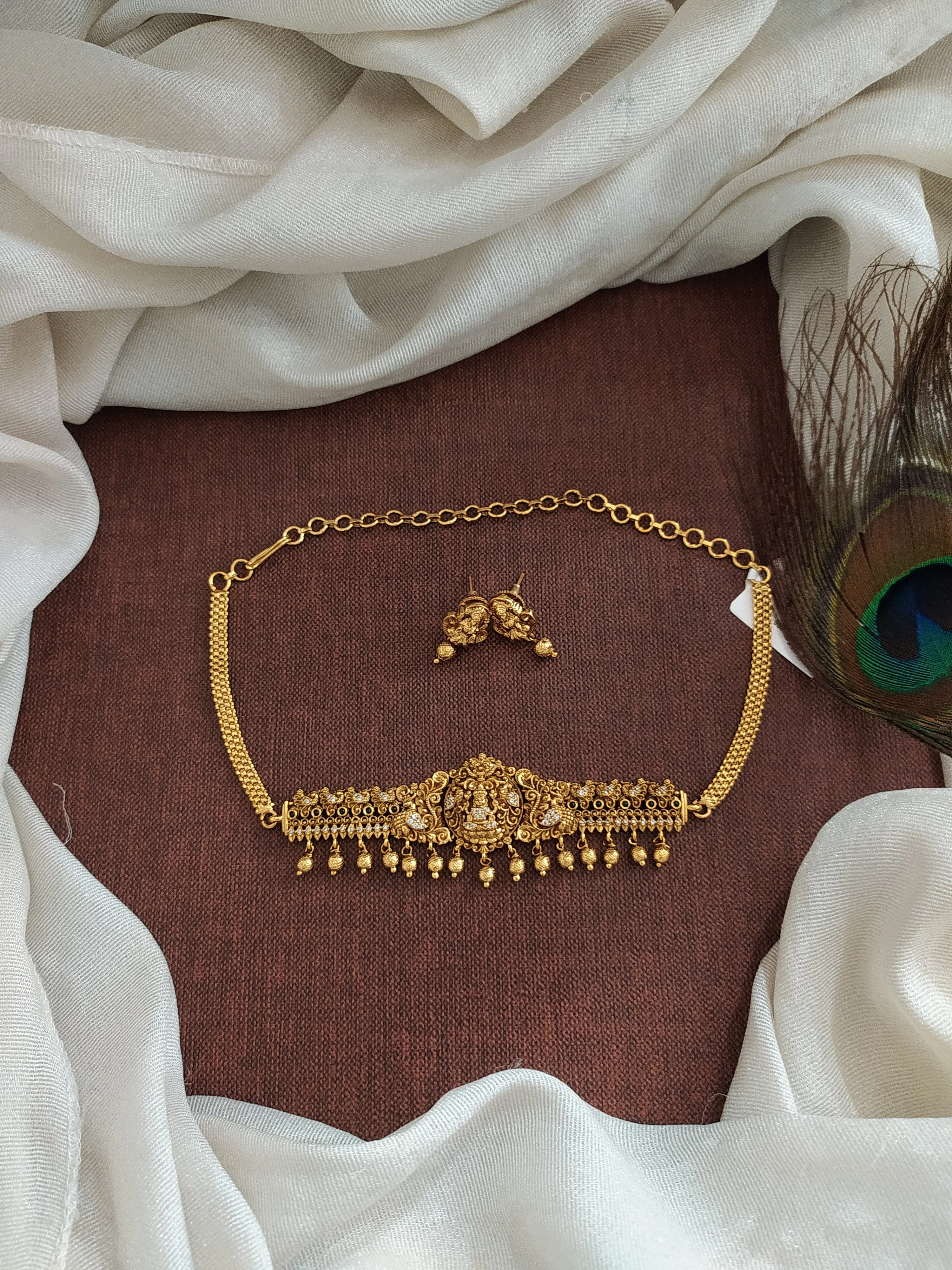 Antique Simple Lakshmi Choker Set with Matching Studs – Nakshi Work & Zircon Stones