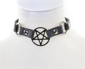 ASTAROTH PENTAGRAM WITH RINGS CHOKER