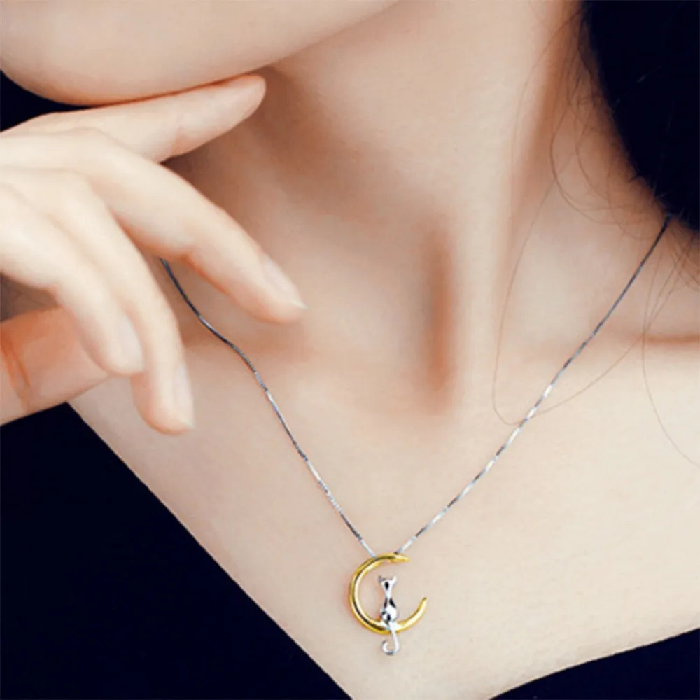 Beautiful Cat Moon Necklace