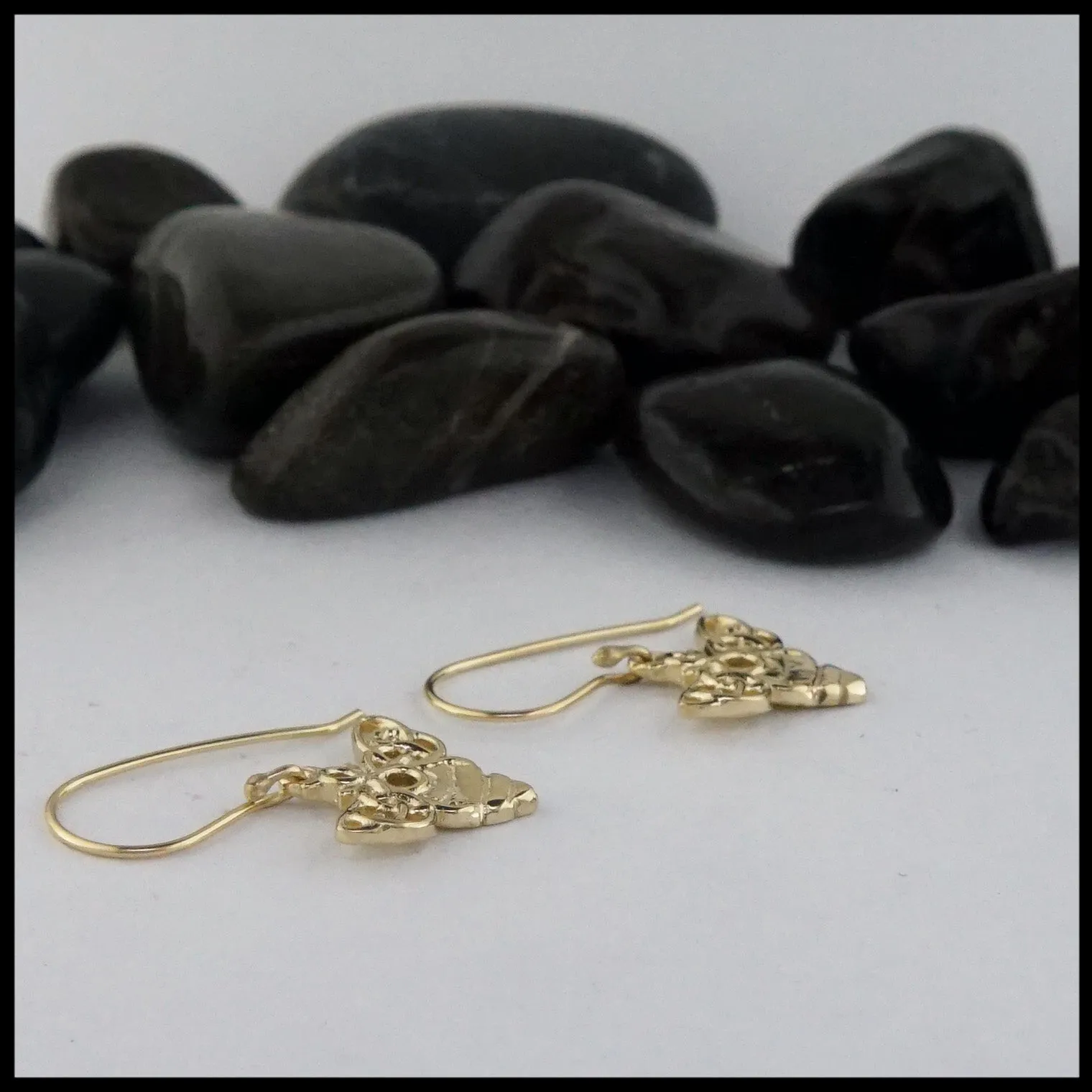 Celtic Bee Pendant and Earring Set in Gold