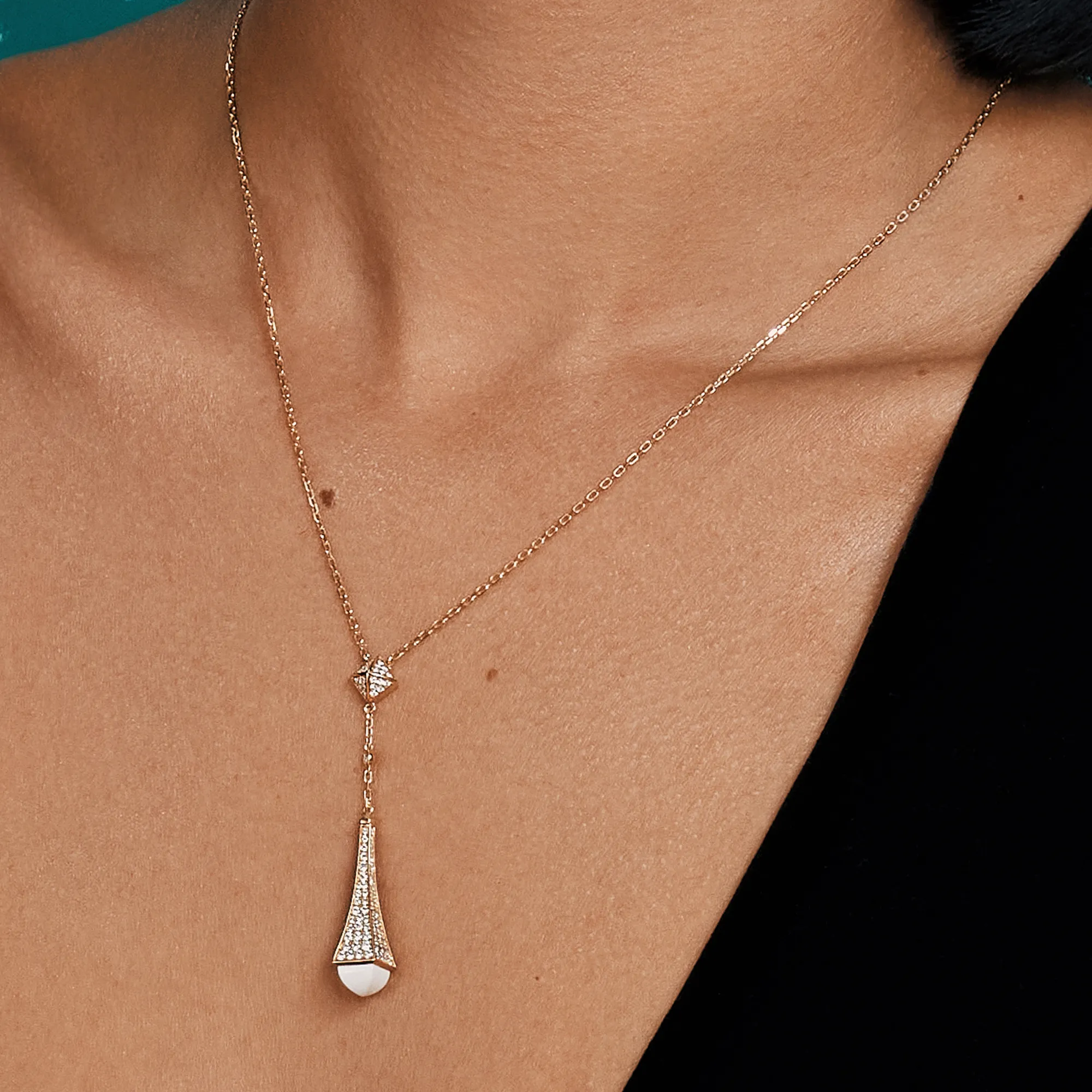 Cleo Diamond Teardrop Pendant