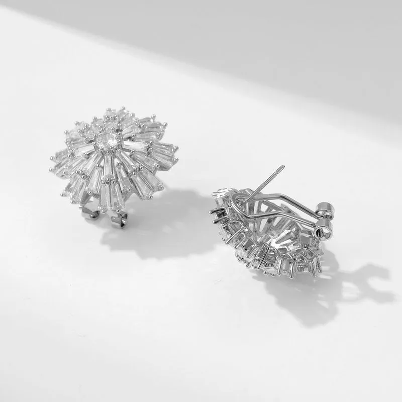 Fashion s925 silver needle earrings trapezoidal zircon inlaid anti drop buckle snowflake earrings LYX200