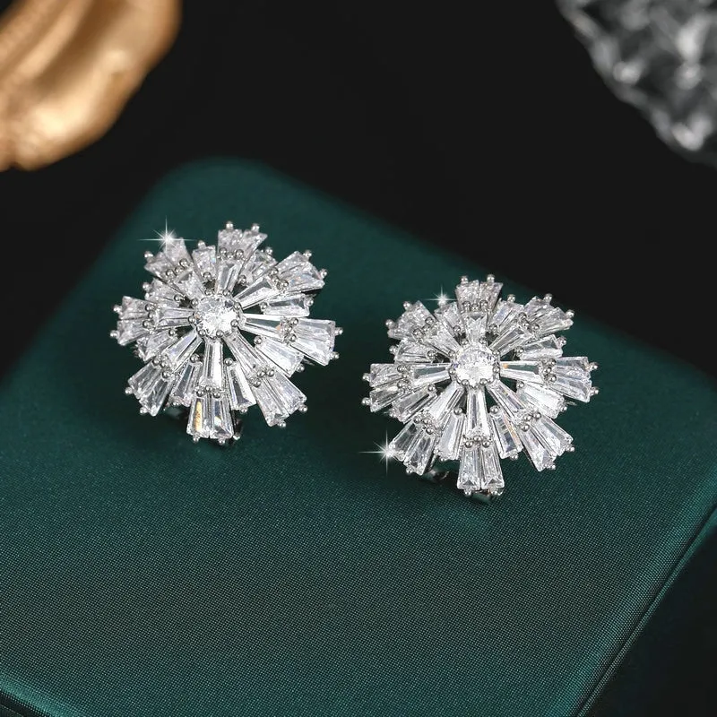 Fashion s925 silver needle earrings trapezoidal zircon inlaid anti drop buckle snowflake earrings LYX200