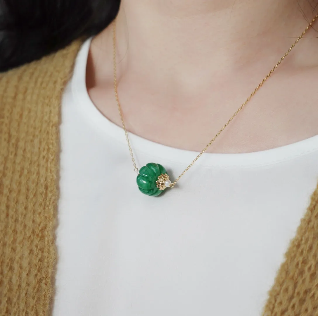 Floating Gemstone Pumpkin Necklace (Multicolor)