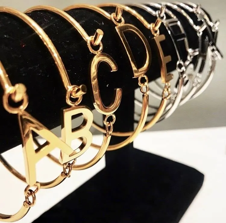 IDENTITY CUFF ARMBAND A-Z mot