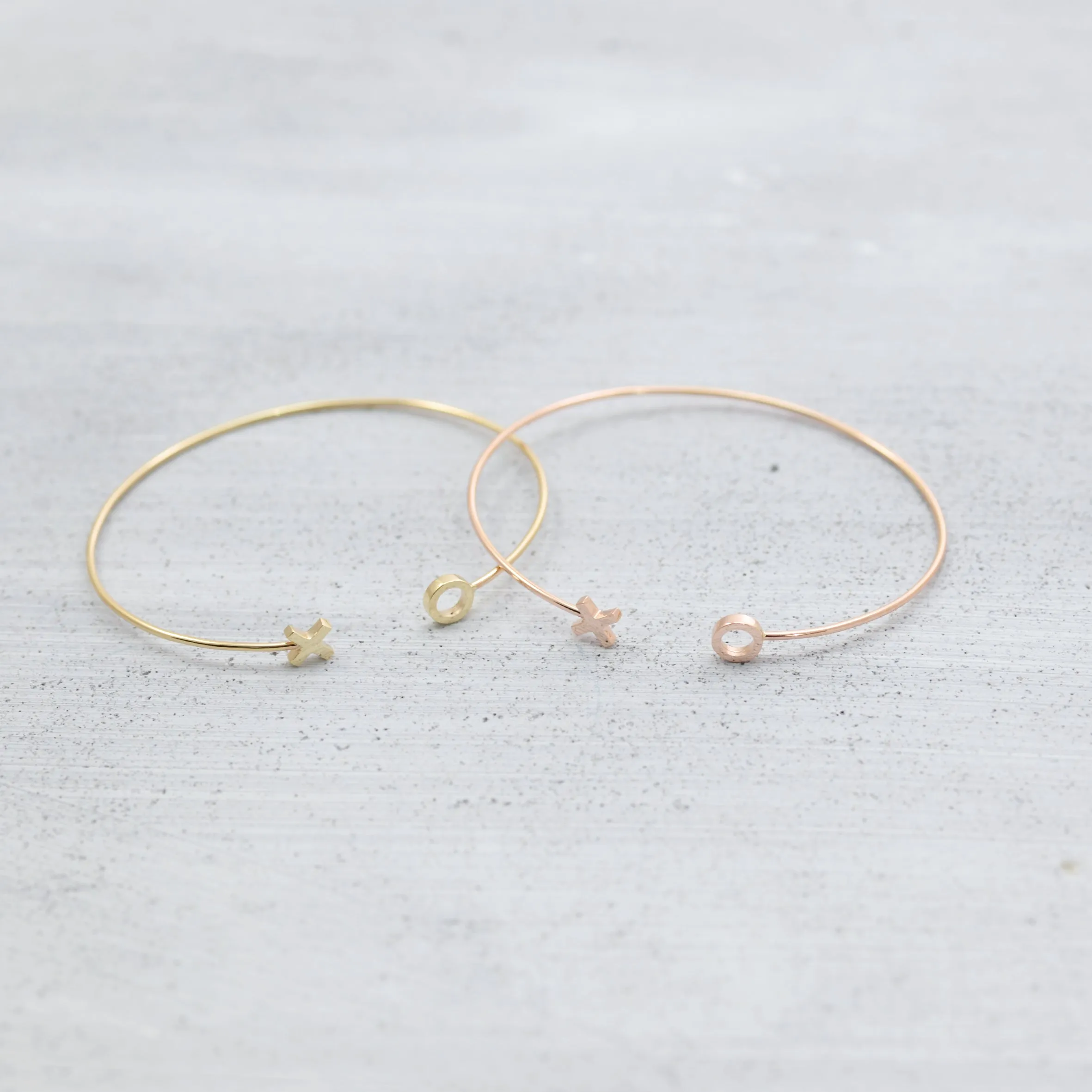 Kiss and hug cuff Bracelet