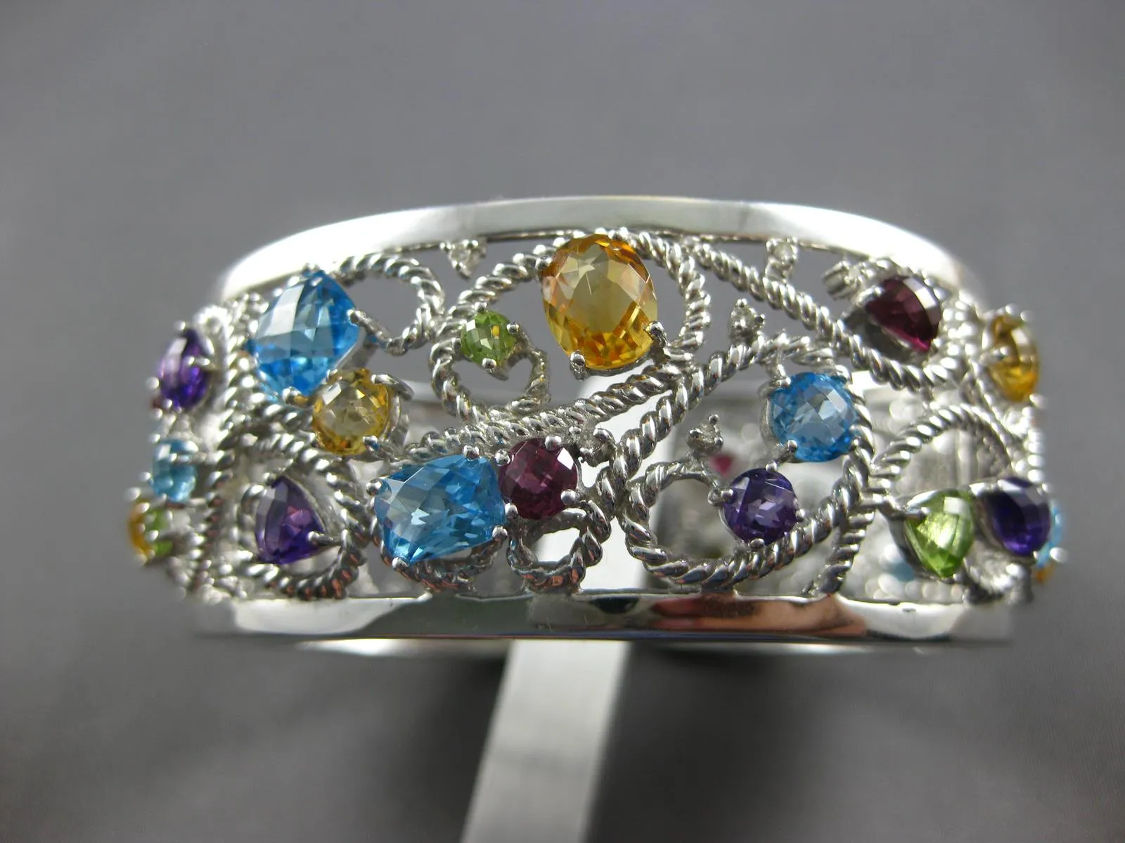 LARGE 22.07CT DIAMOND & MULTI GEM 14KT WHITE GOLD FILIGREE CUFF BANGLE BRACELET