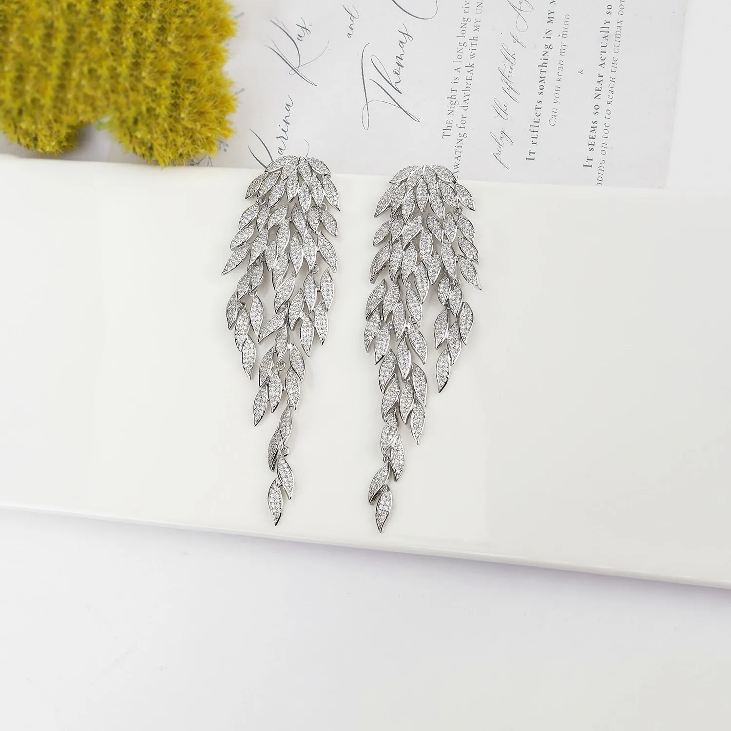 Long Cubic Zircon Leaves Popular Earrings, Drop Crystals Earring for Bride, Women Girl Birthday Party Jewelry CE11900
