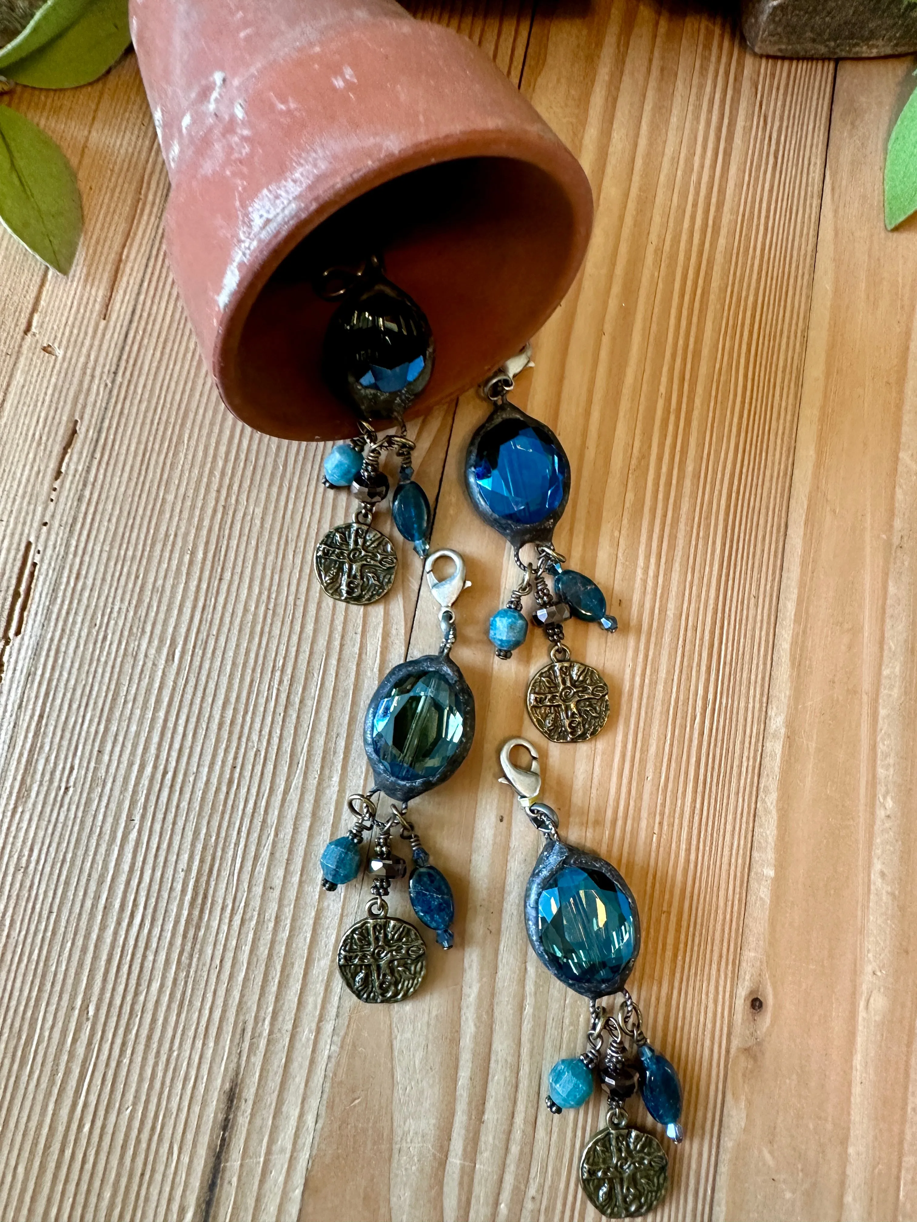 Mocha Dreams Soldered Blue Crystal Pendant