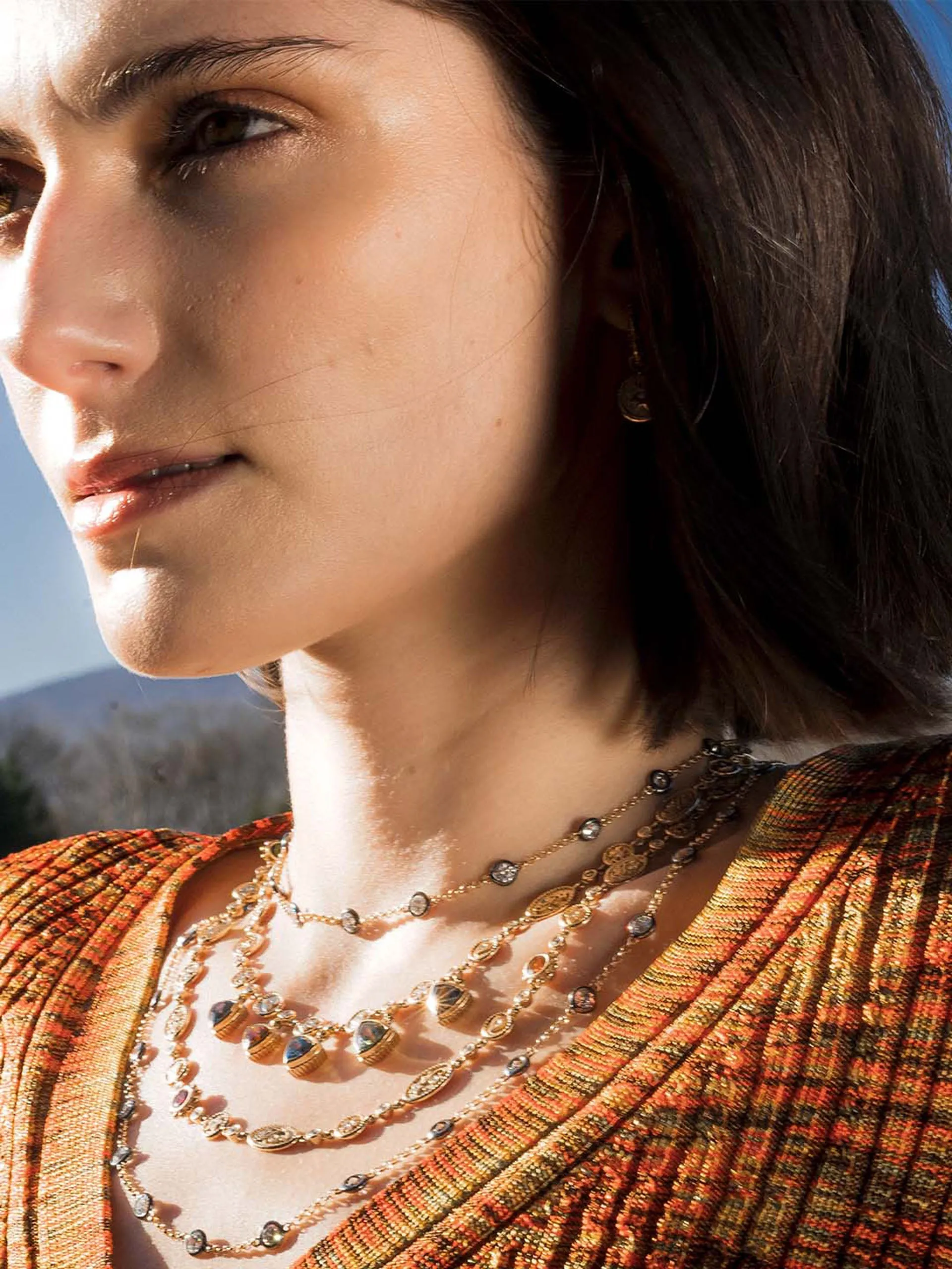 Montana sapphire trillion necklace