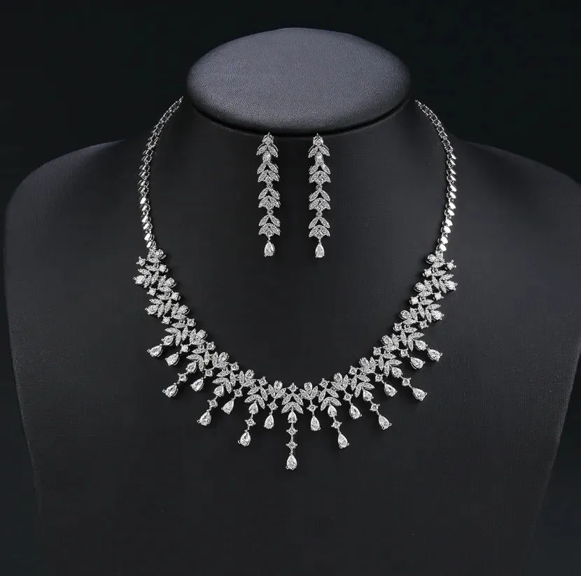 New Design Leaf and Water Drops Necklace Earrings Set  For Women Wedding Luxury Dubai Bridal White Zirconia Jewelry Set CN11203