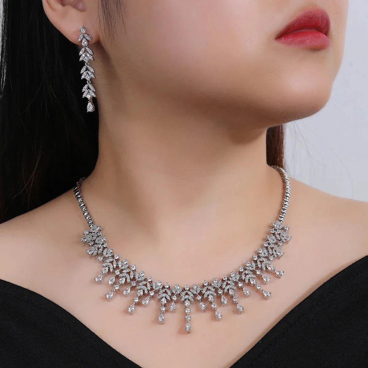 New Design Leaf and Water Drops Necklace Earrings Set  For Women Wedding Luxury Dubai Bridal White Zirconia Jewelry Set CN11203