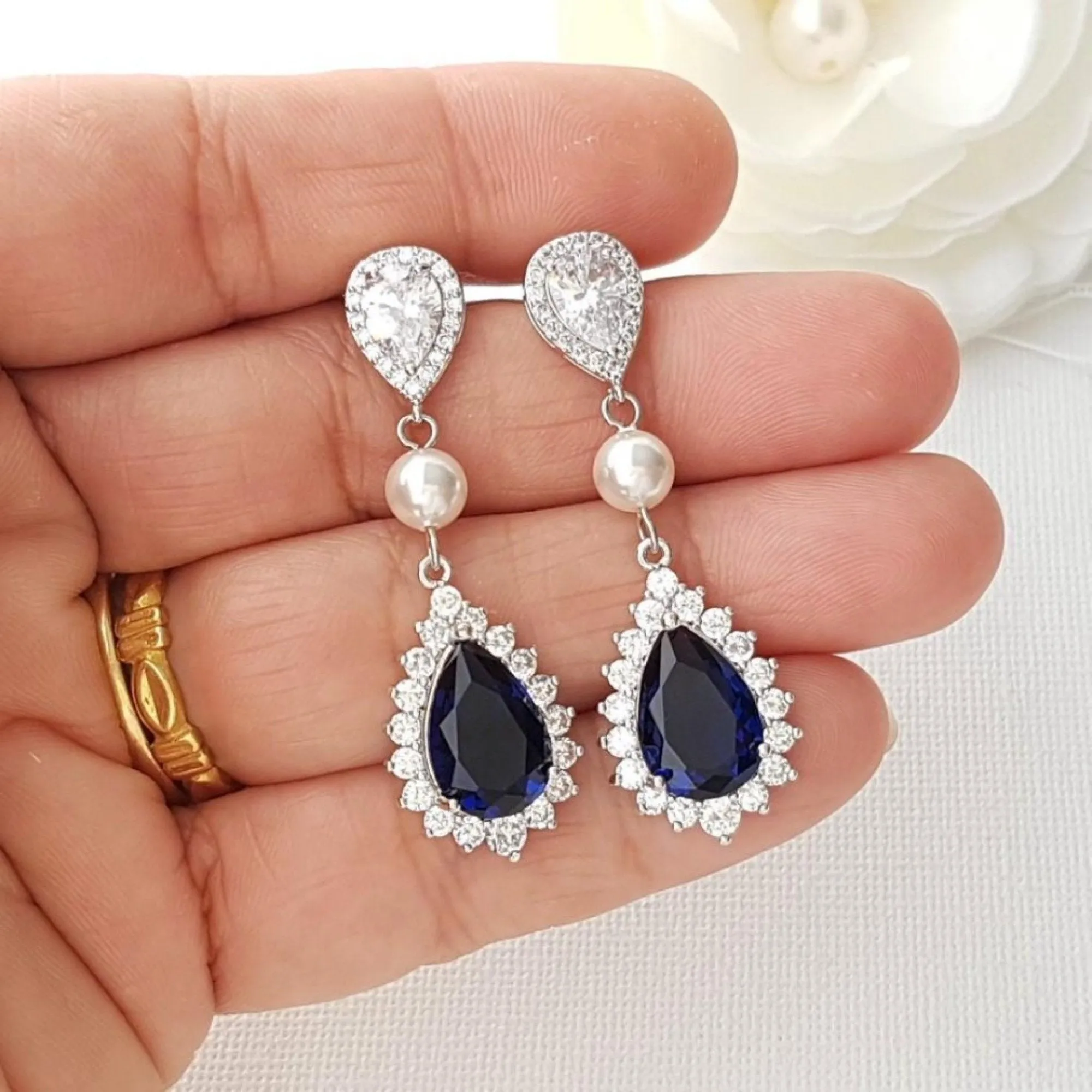 Pearl and Crystal Blue Wedding Jewelry Set for Brides-Aoi