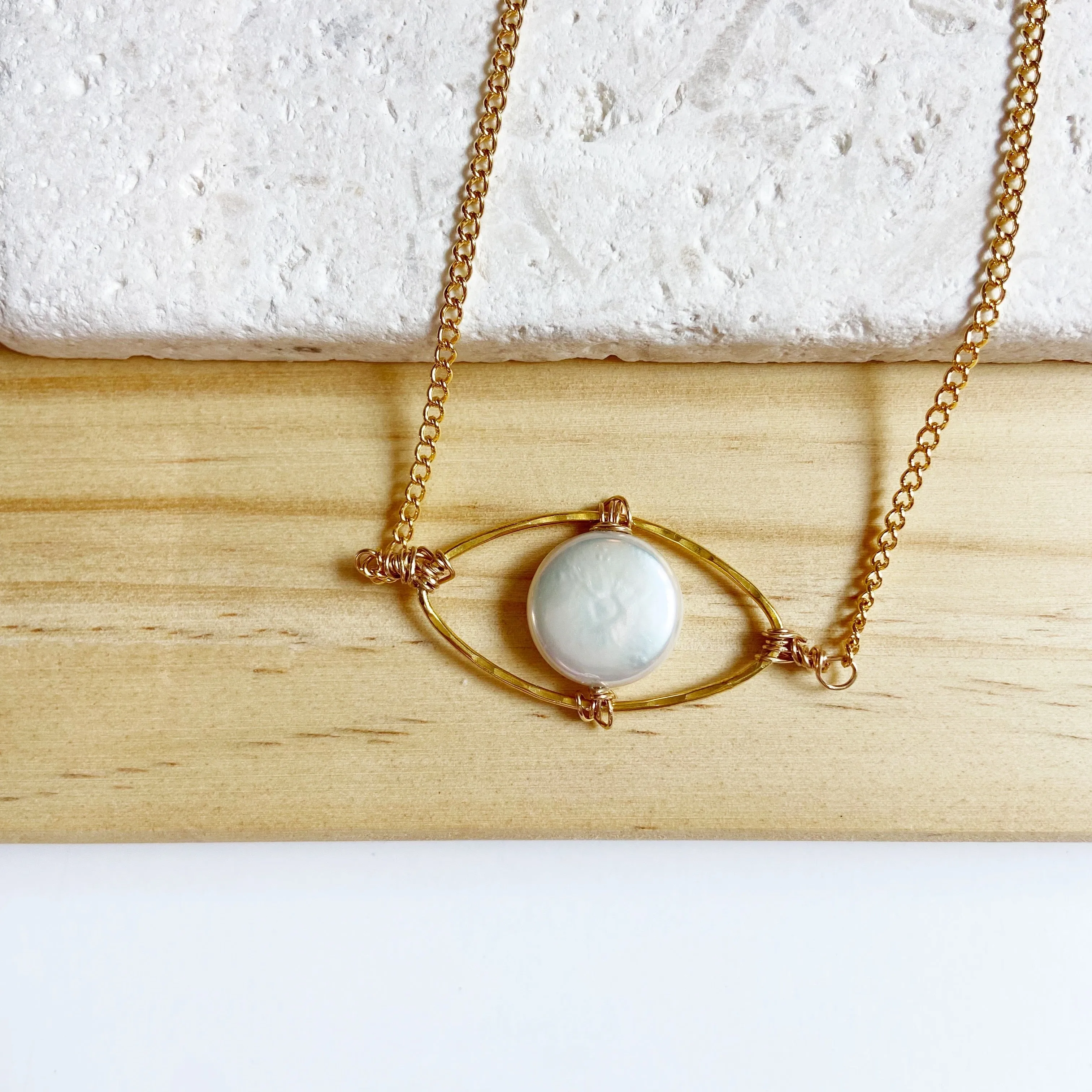 Pearl Evil Eye Choker Necklace in Gold (17.5 inches)