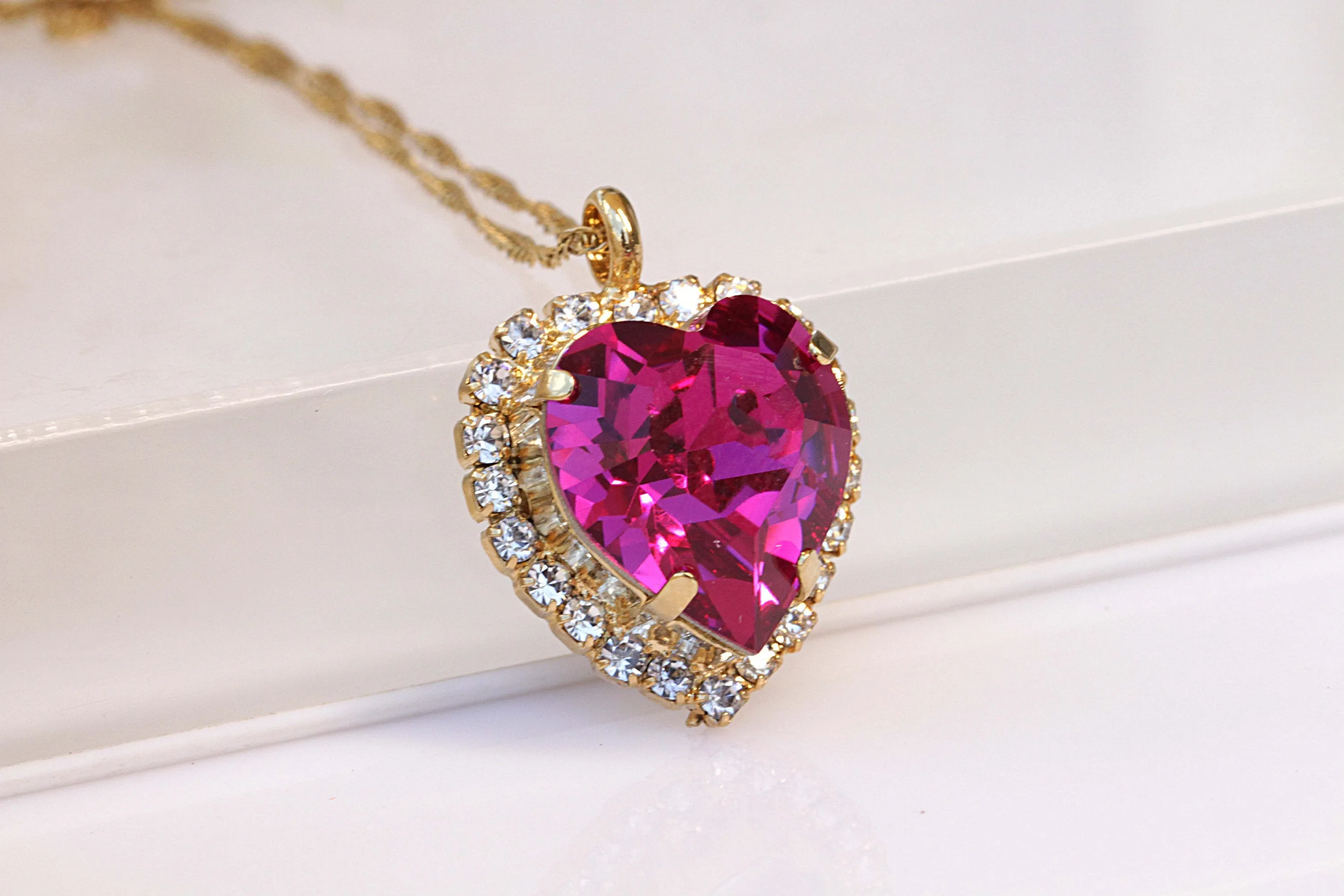 PINK FUCHSIA NECKLACE