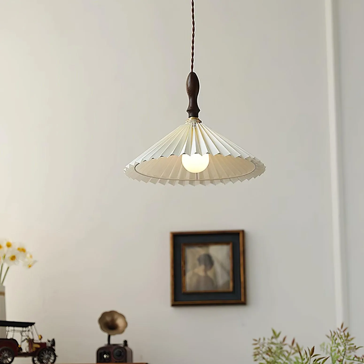 Prairie Pleated Pendant Lamp