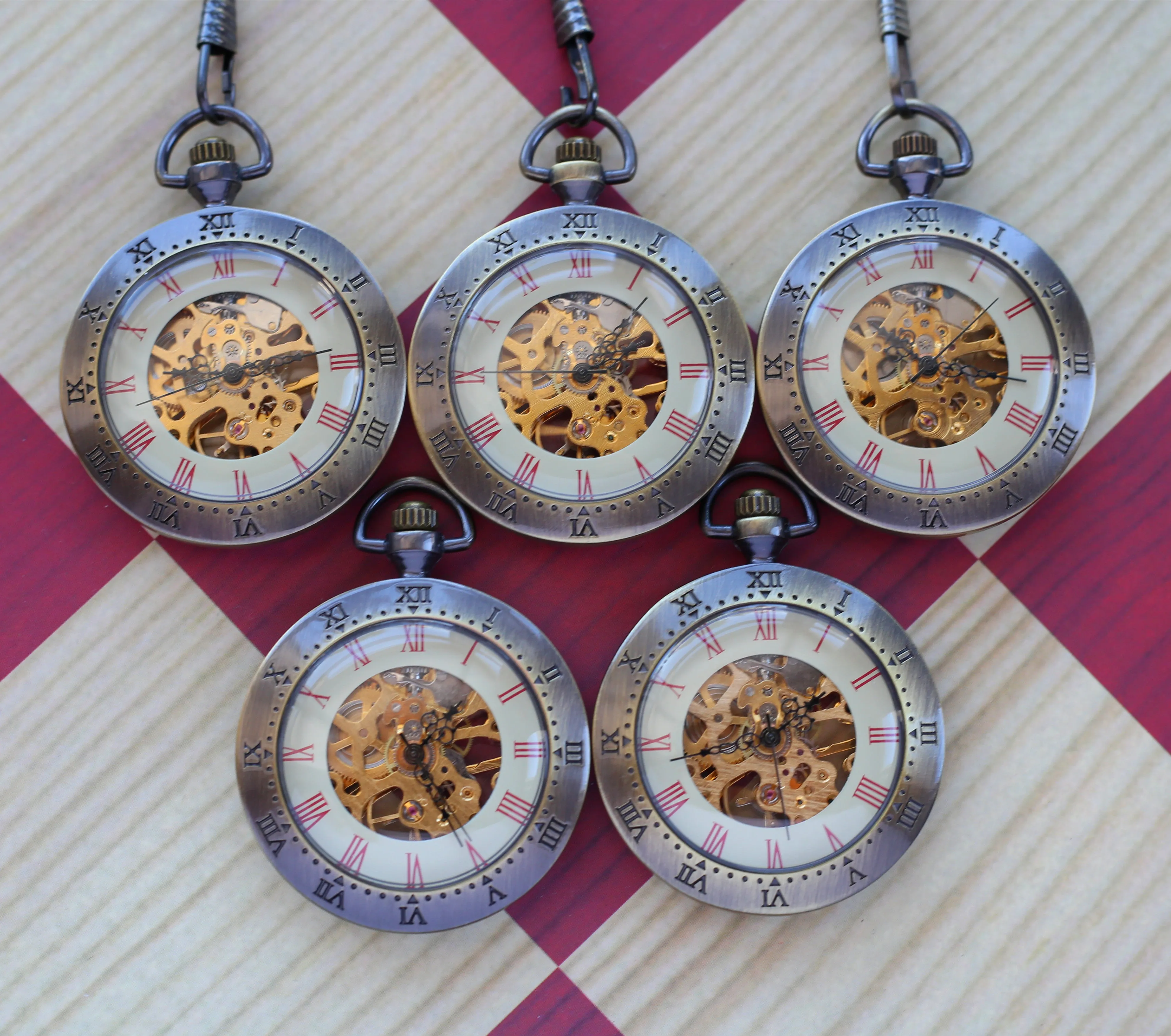 Prefect Wedding Gift Engravable Men's Pocket Watch Personalized Gift  Open Face Antique Gold Bronze Pocketwatch with chain wedding gifts for groomsmen M19