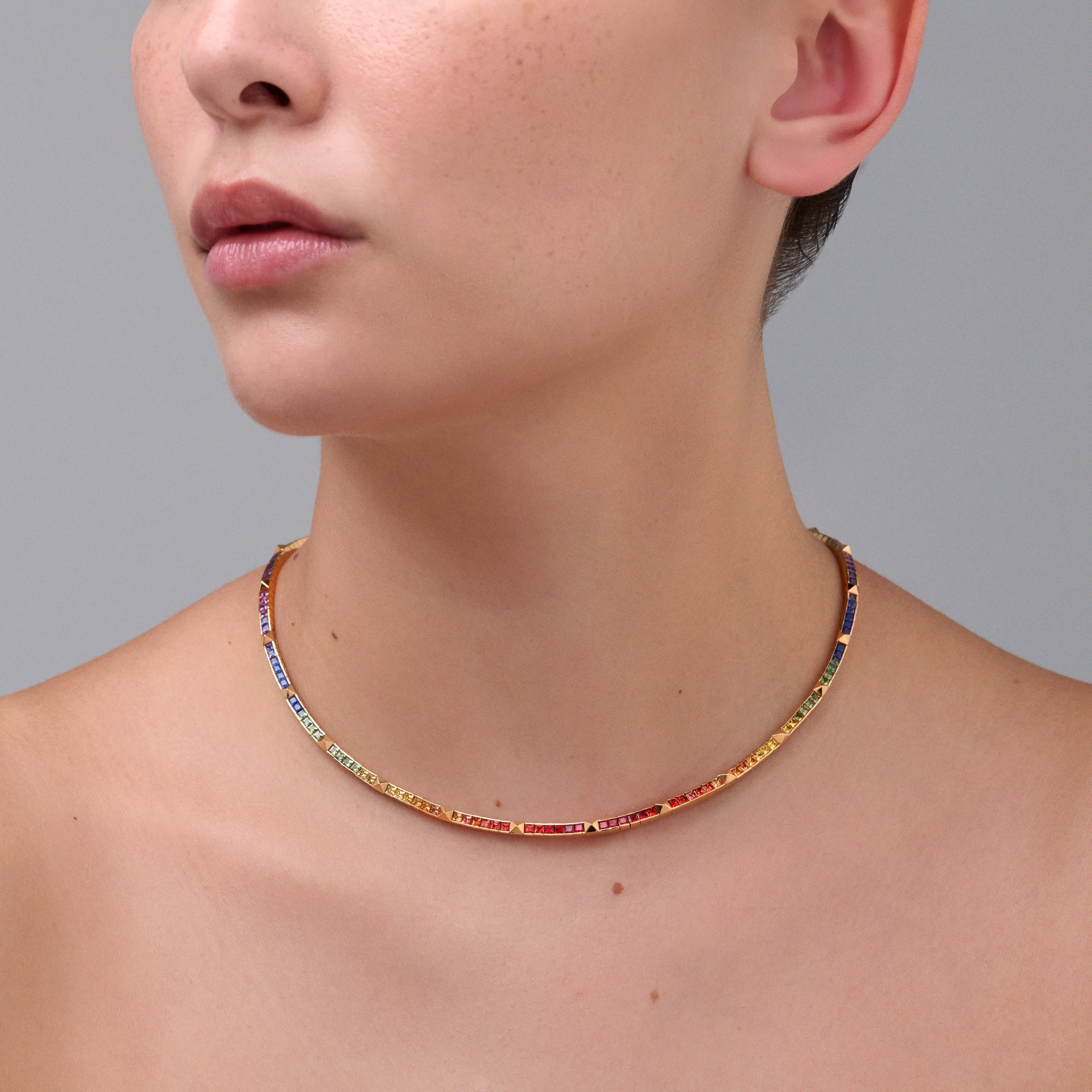 R.08® Une Rainbow Sapphire Necklace | 18K White Gold
