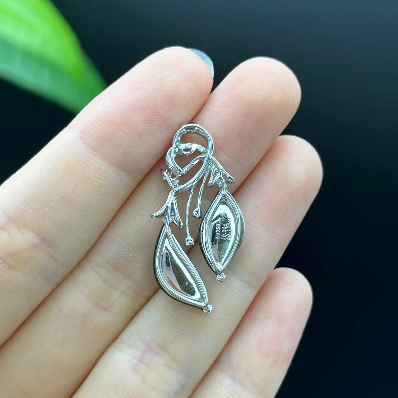 RealJade 18k White Gold Genuine Green Jadeite Jade Pendant