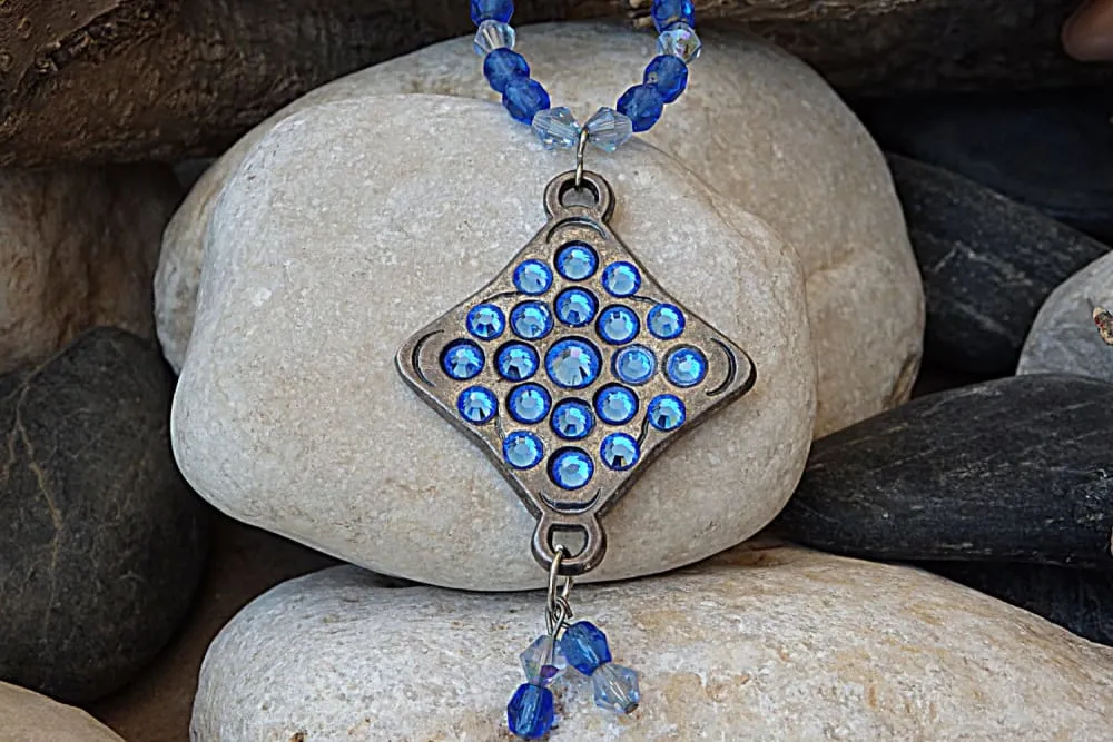 SAPPHIRE NECKLACE