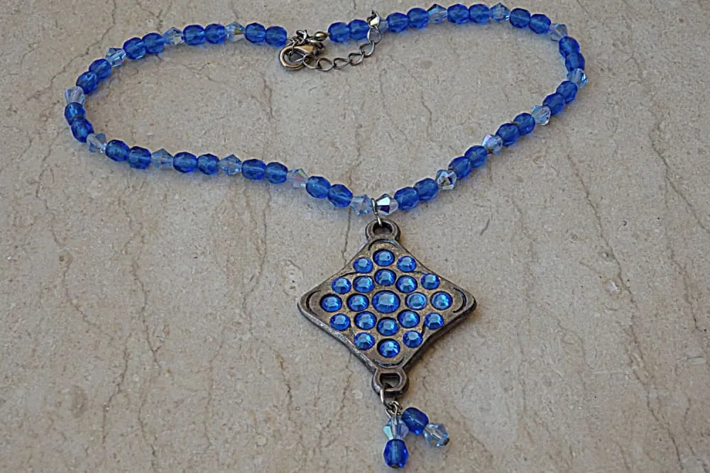 SAPPHIRE NECKLACE