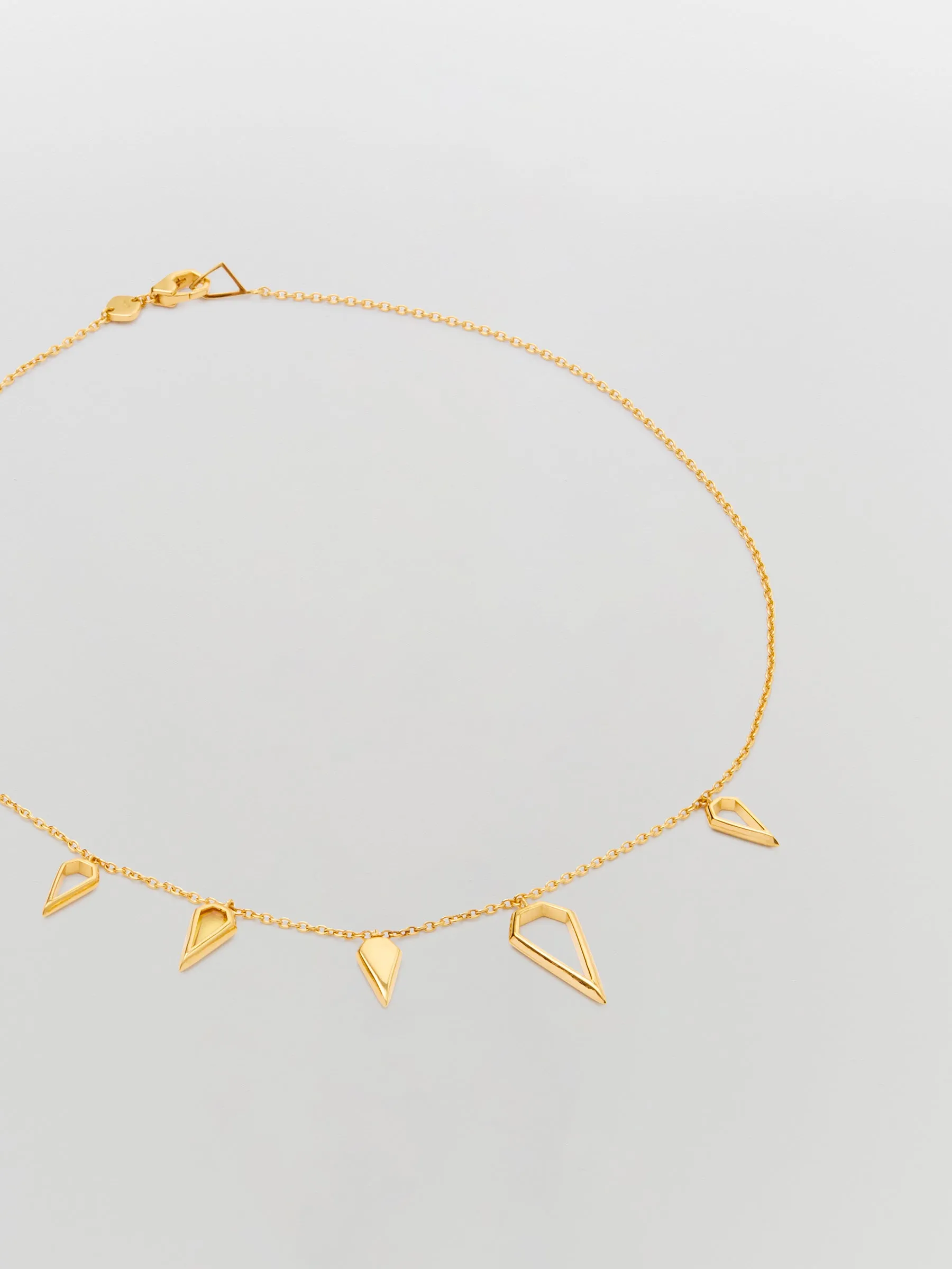 sener besim spear gem necklace