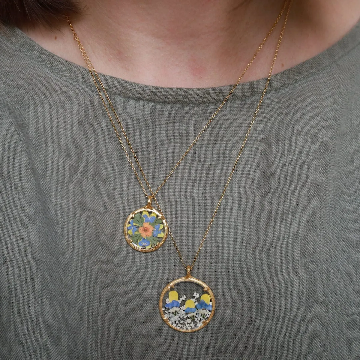 Small Flower Mandala Necklace - 18k Gold Vermeil