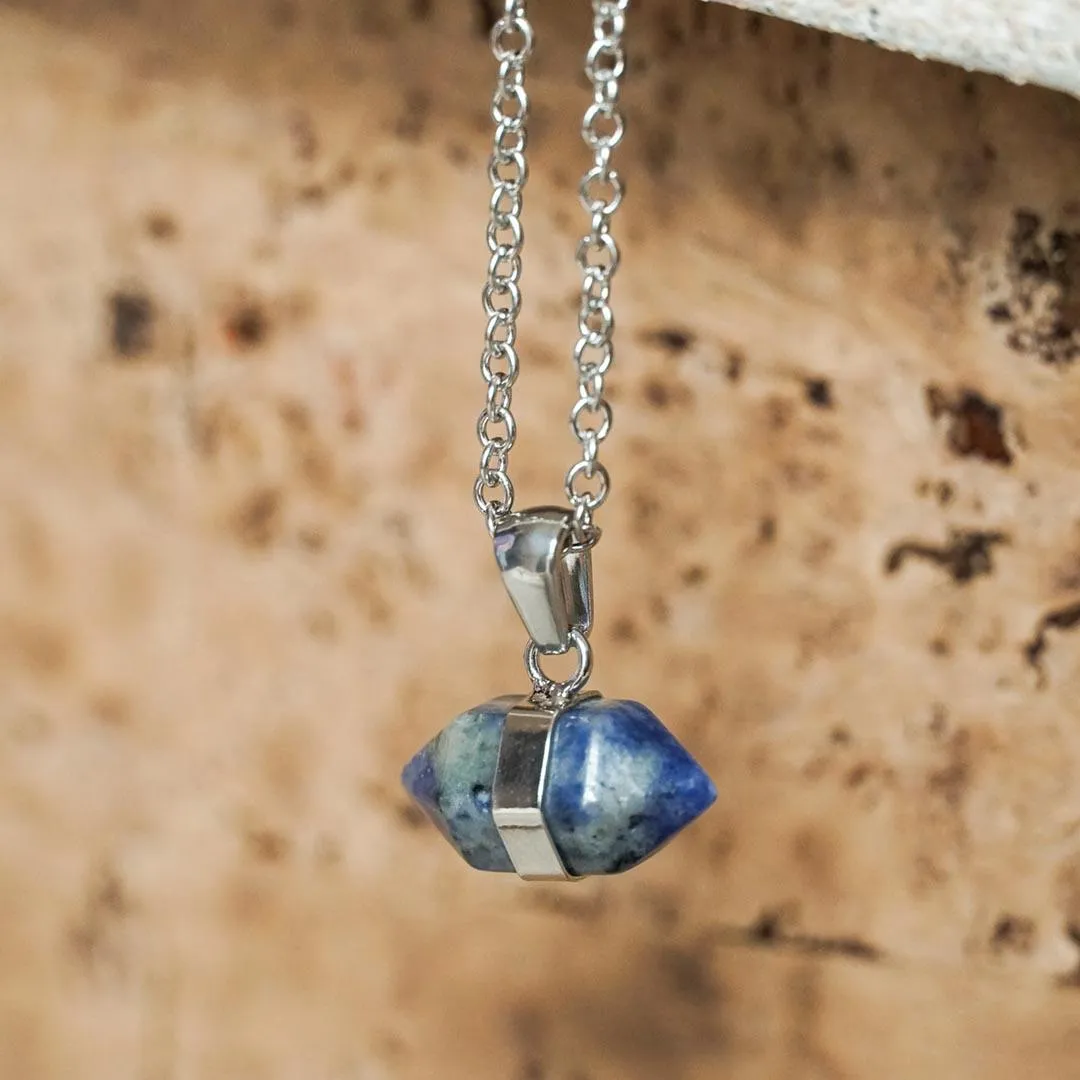 Sodalite pendant necklace