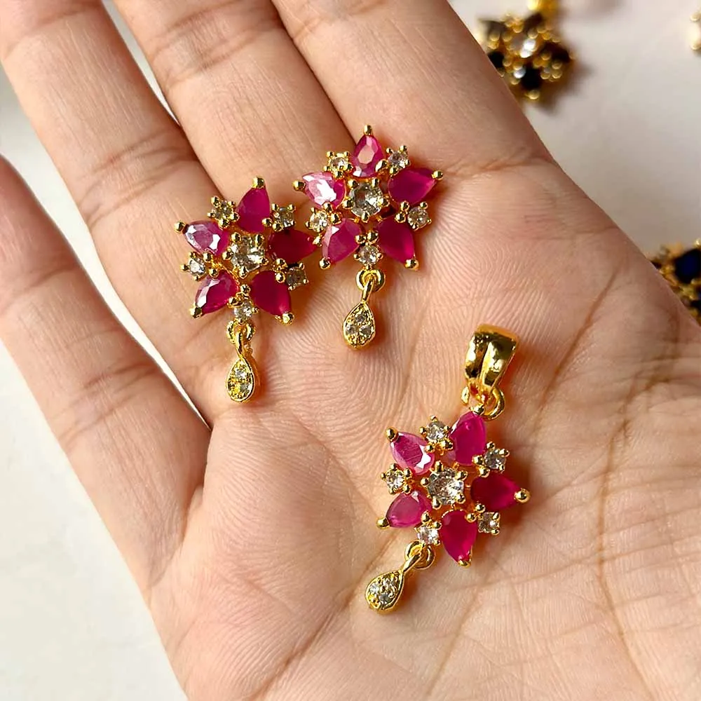 Star Pendant Set