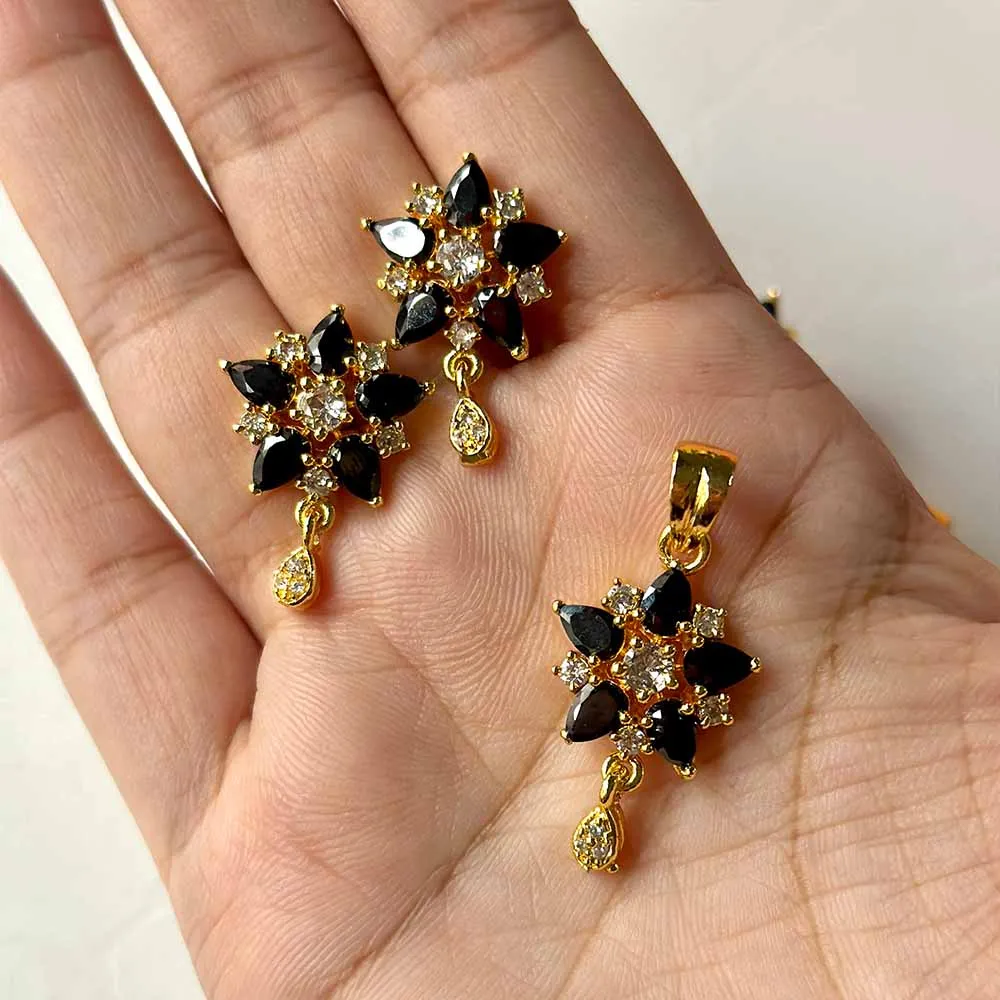 Star Pendant Set