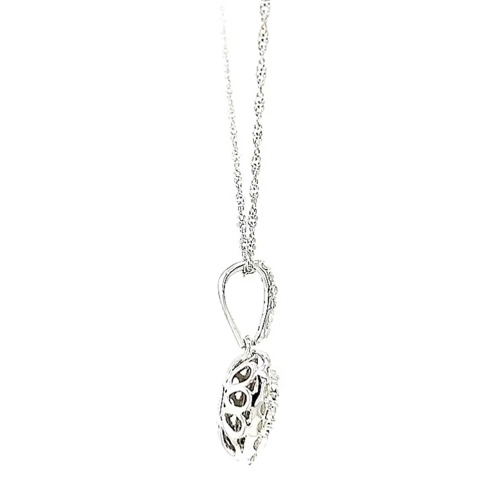 Sterling Silver Round Brilliant Cut 1/2 CARAT tw of Diamonds Pendant