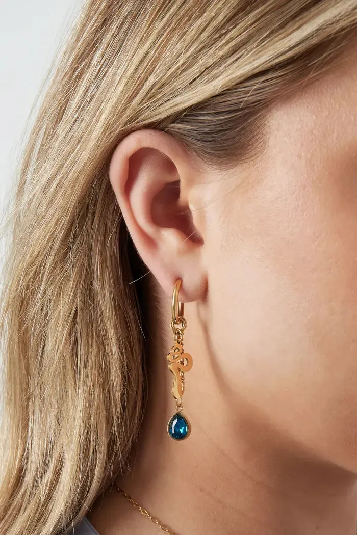 The Edit - Snake Tear Drop Earrings in Gold