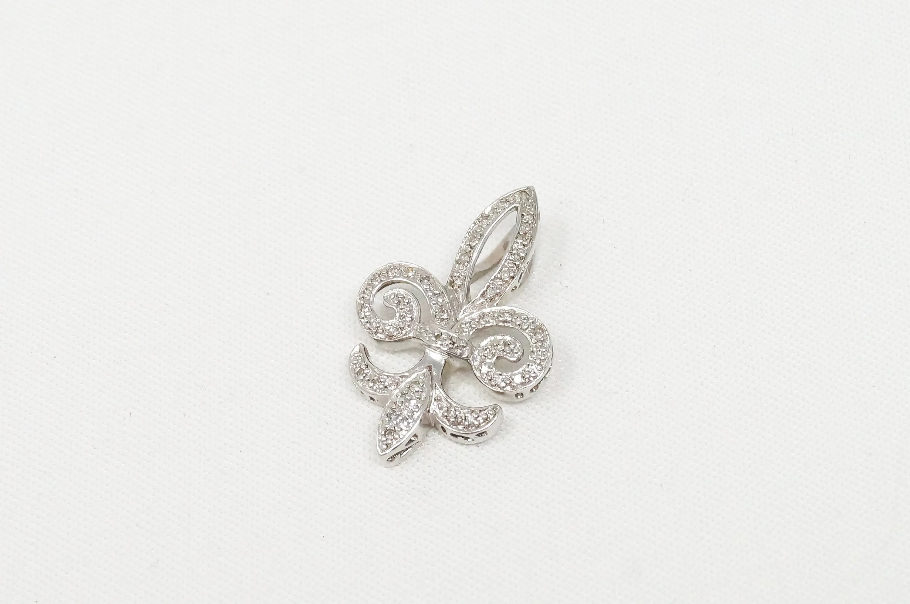 Vintage Cubic Zirconia French Fleur De Lis Sterling Silver Necklace Pendant