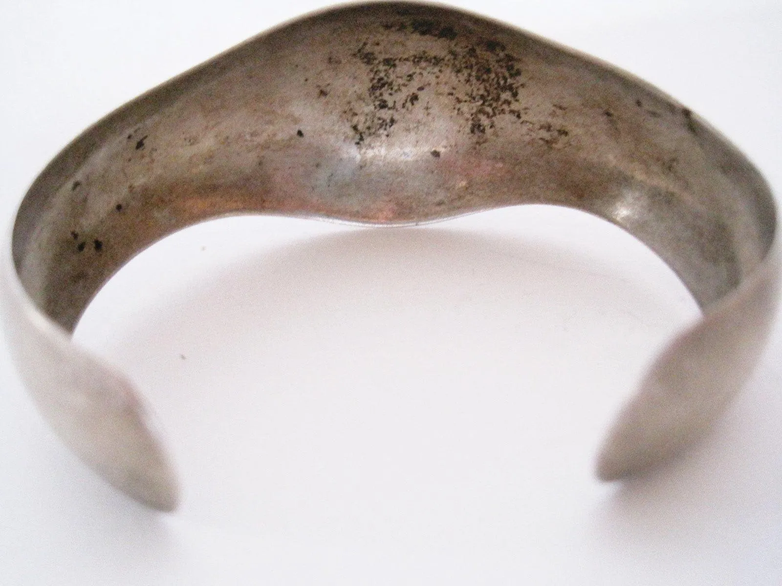 Vintage Marsh Arab Silver Hand Etched Bracelet