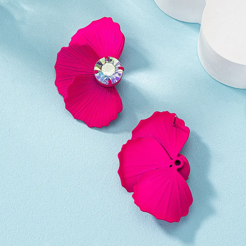 Vintage Metal Inlaid Zircon Symmetrical Flower Earrings