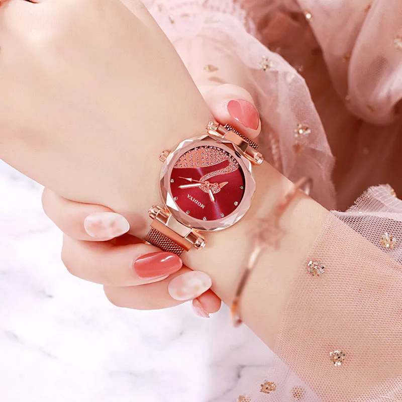 Women Fashion Swan Pattern Quartz Watch Elegant Woman Watch Diamond Luxury Ladies Wristwatch