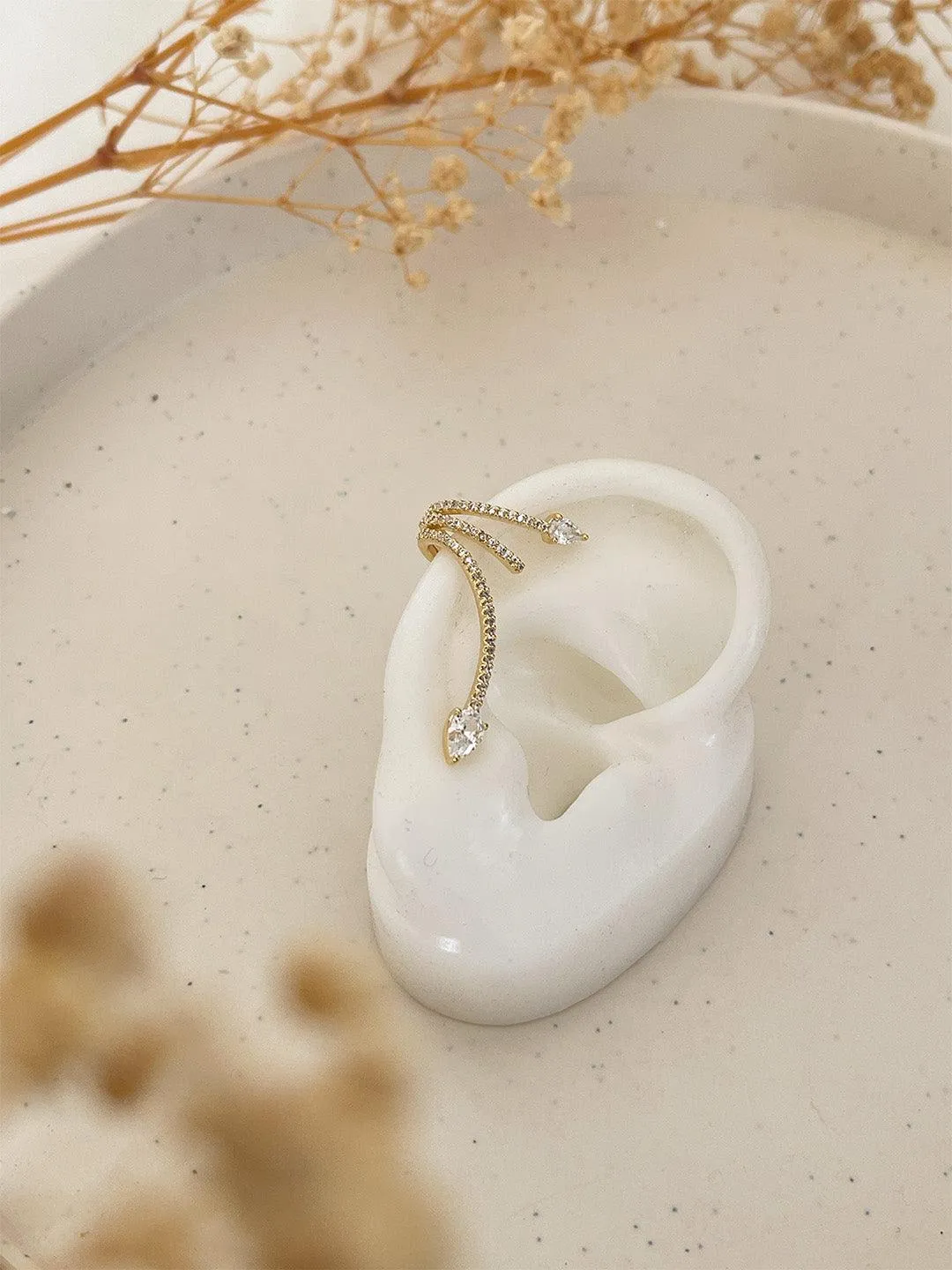 Zircon Spiral Earcuff